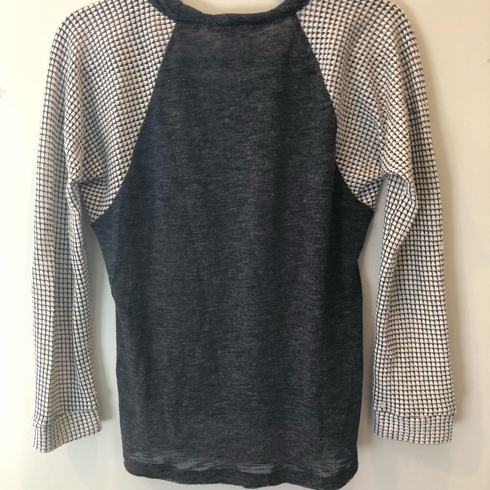 Splendid Baseball Tee - Picture 4 of 4